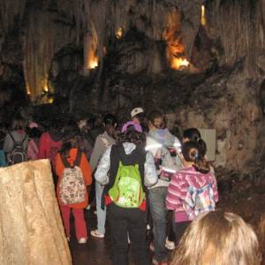 Excursión a la Cueva de Valporquero