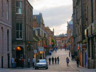 Convive con una familia para conocer Escocia