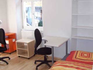 Habitación doble en apartamento